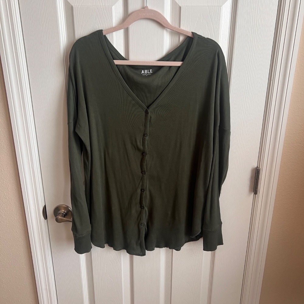 ABLE Julia Anywhere Top Olive Green‎ Ribbed Button-Down Long Sleeve Top - Size S